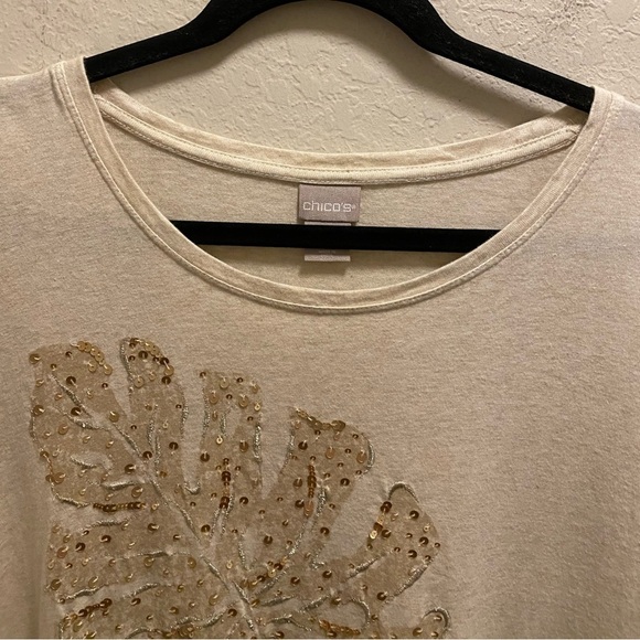 Chico's Sequin Embellished Tonal Palm Print Tee Size 3 (XL) - Picture 2 of 11